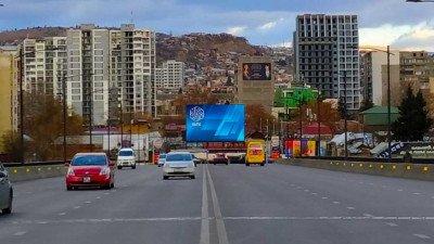 მონიტორი ვახუშტის ხიდთან