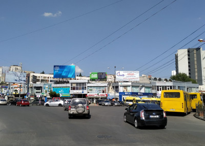 მონიტორი გლდანში, ხიზანიშვილის ქუჩა